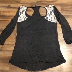 Vanity Tops - Vanity 3/4 sleeve Vanity Tops - Vanity 3/4 sleeve